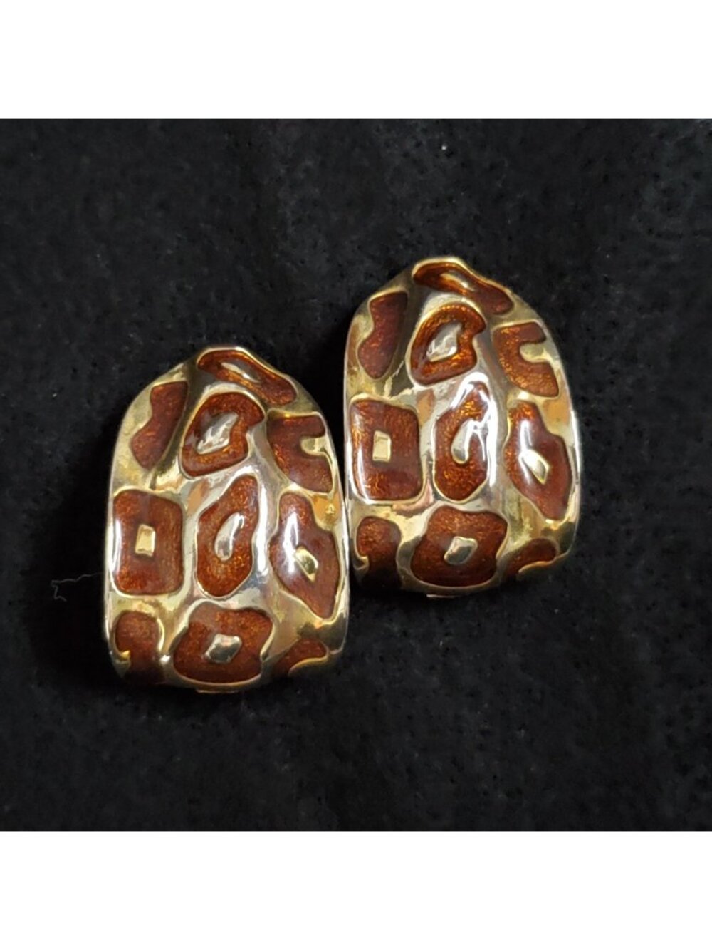 Vintage Clip On Earrings Leopard Cheetah Brown Enamel Gold Tone 1 3/8"